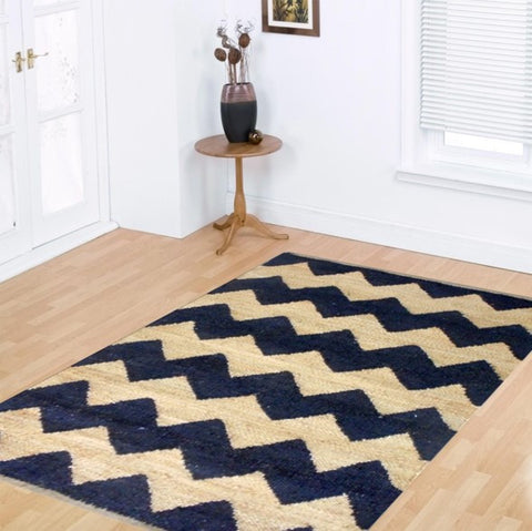Rugs Beyond RB1023 3’9” x 5’9” Area Rug, Black/Natural