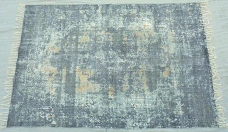 Rugs Beyond RB1054 4’3” x 6’2” Area Rug, Blue